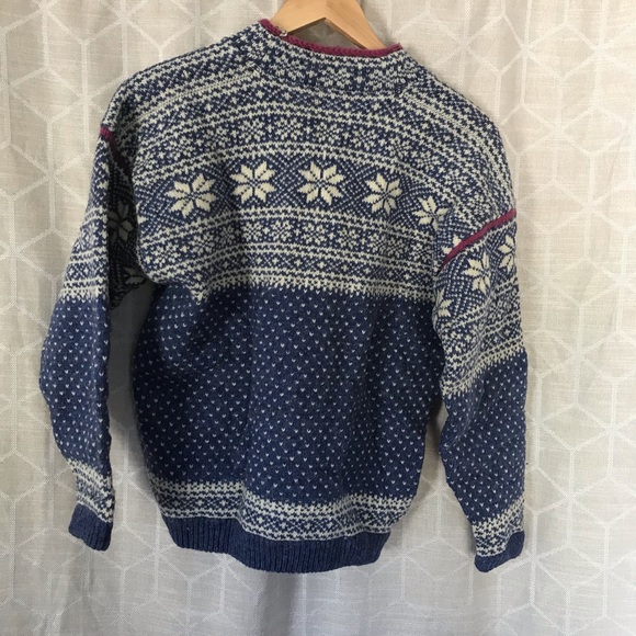 Exquisite Fair Isle Sweater - Picture 5 of 5
